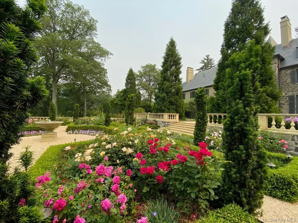 61 Evarts Hill Garrison NY 10524