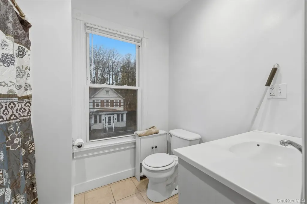127 E Chester Street Kingston NY 12401
