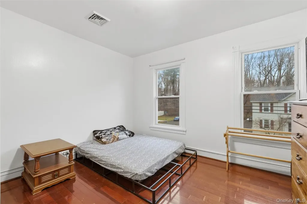 127 E Chester Street Kingston NY 12401