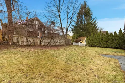 127 E Chester Street Kingston NY 12401