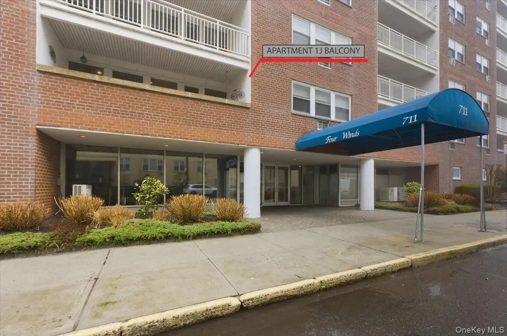 711 Shore Road Long Beach NY 11561