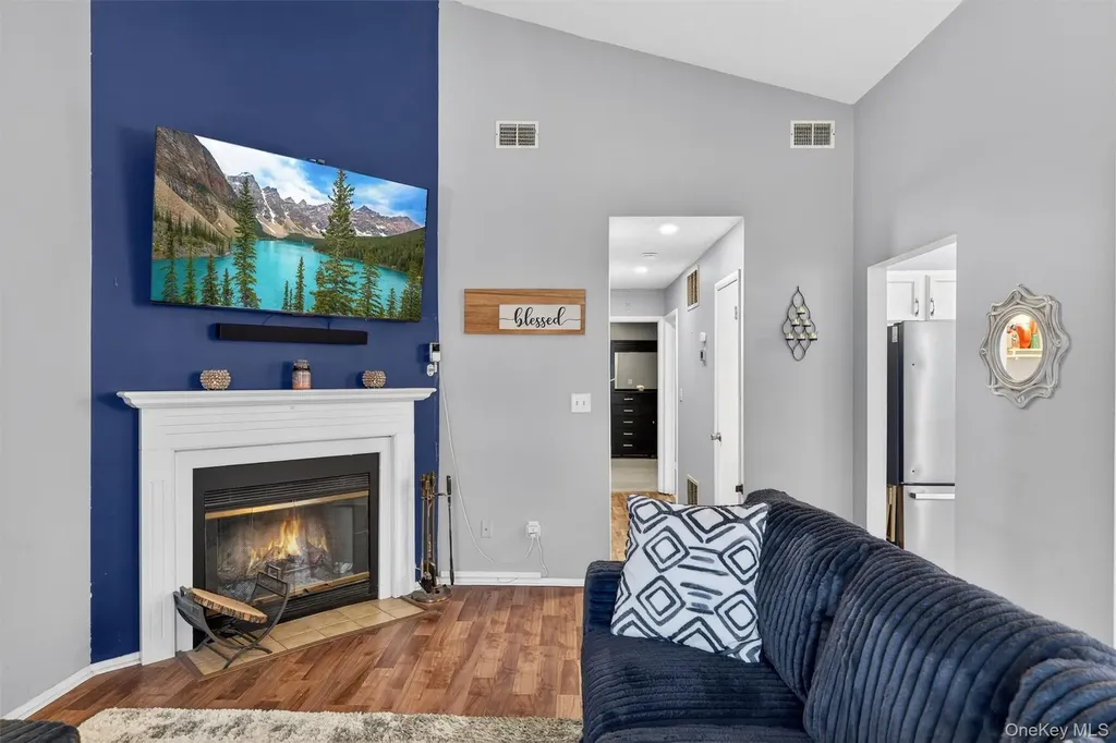 3601 Whispering Hills Chester NY 10918