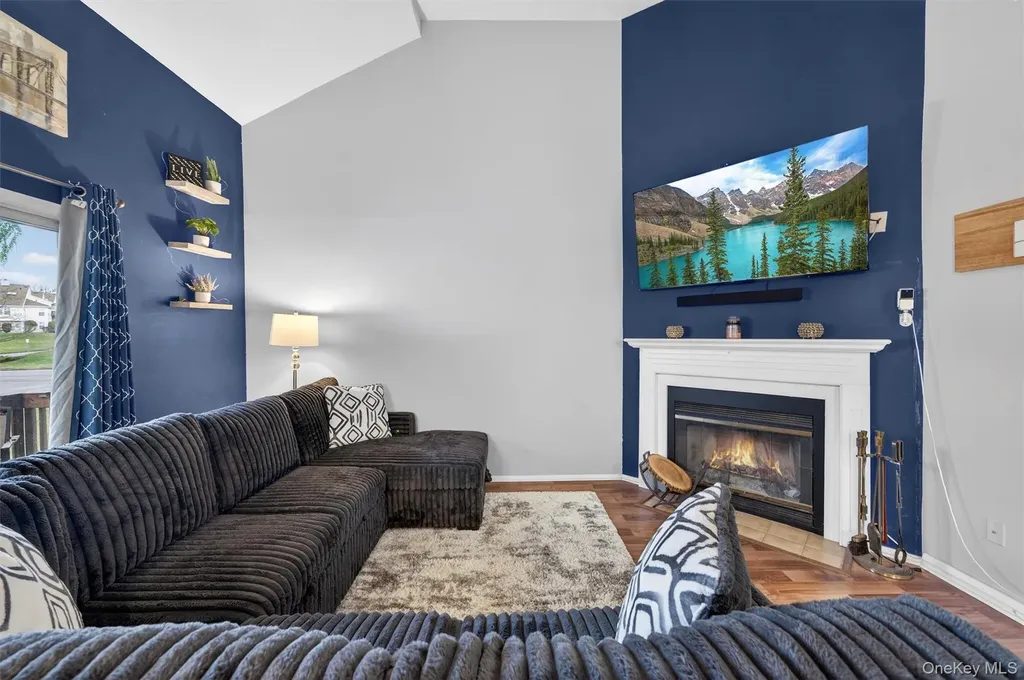 3601 Whispering Hills Chester NY 10918