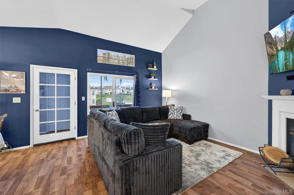3601 Whispering Hills Chester NY 10918