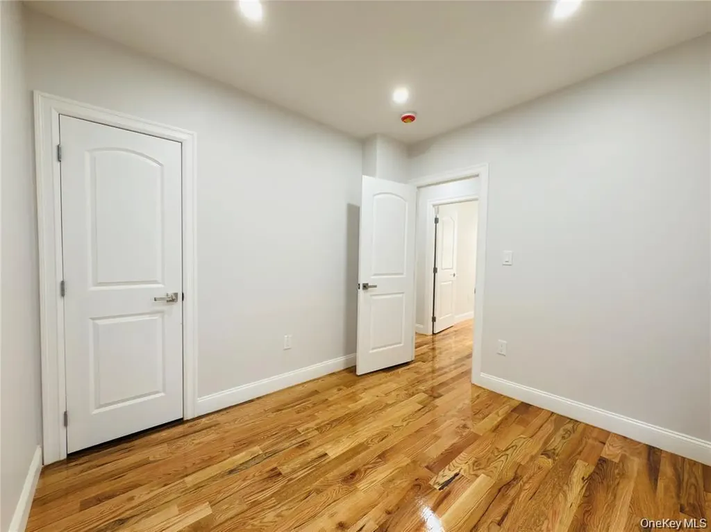 1170 Havemeyer Avenue Bronx NY 10462