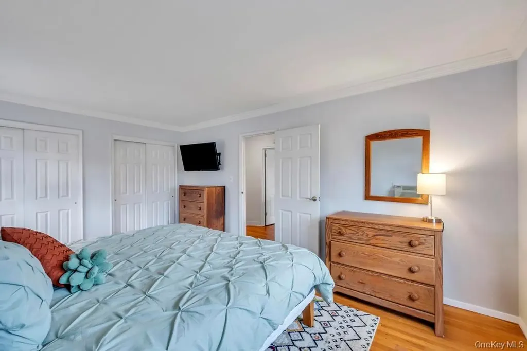 355 Route 111 Smithtown NY 11787