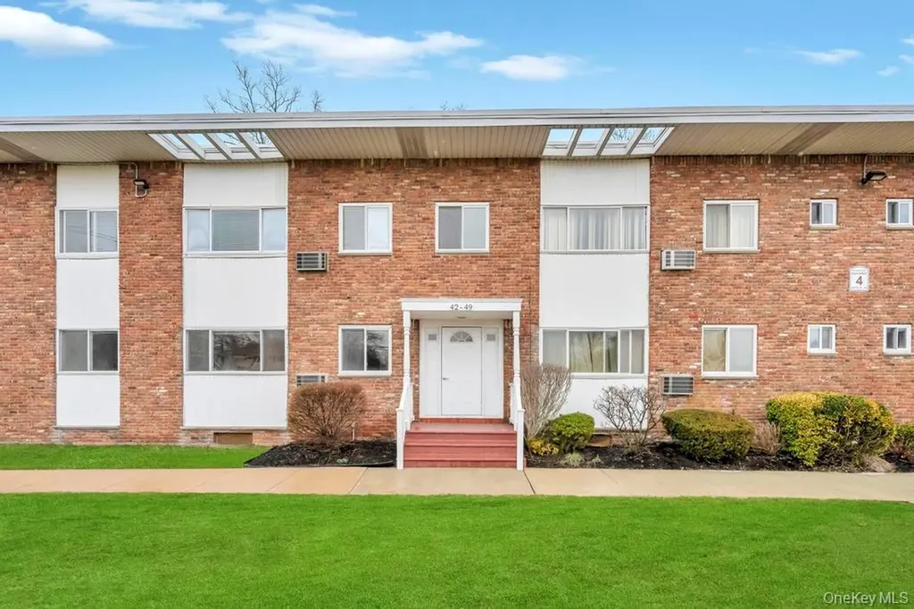 355 Route 111 Smithtown NY 11787