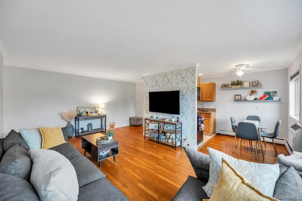 355 Route 111 Smithtown NY 11787