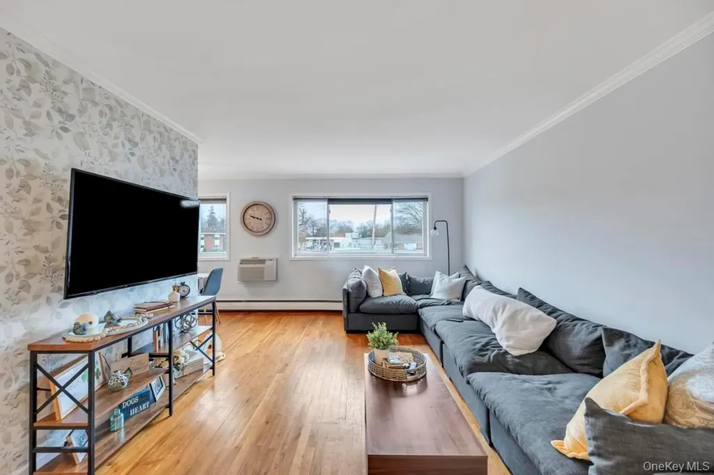 355 Route 111 Smithtown NY 11787