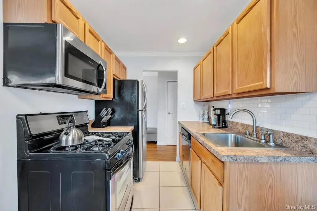 355 Route 111 Smithtown NY 11787