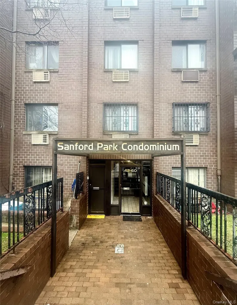 4260 157th Street Flushing NY 11355