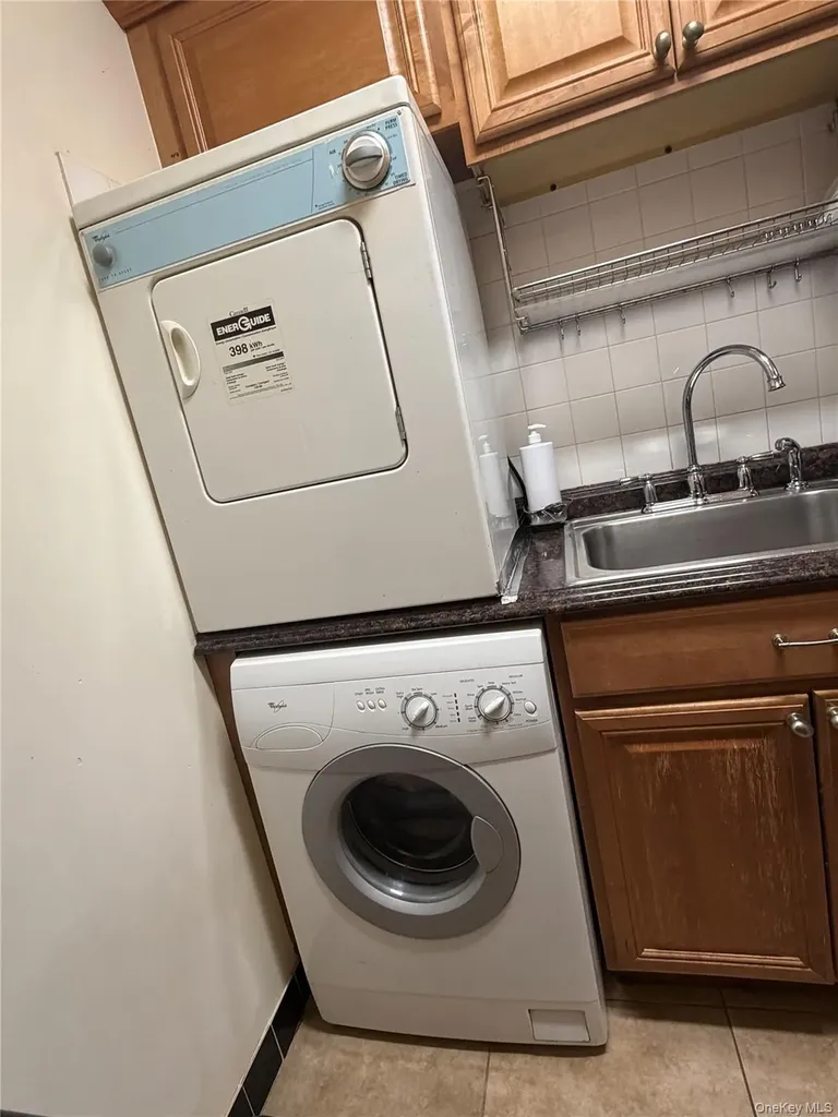 4260 157th Street Flushing NY 11355