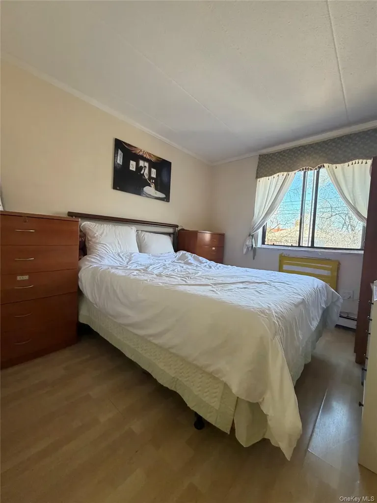 4260 157th Street Flushing NY 11355