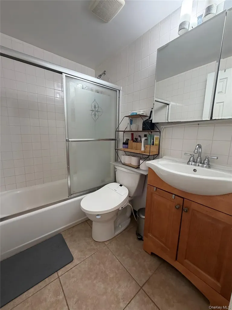 4260 157th Street Flushing NY 11355