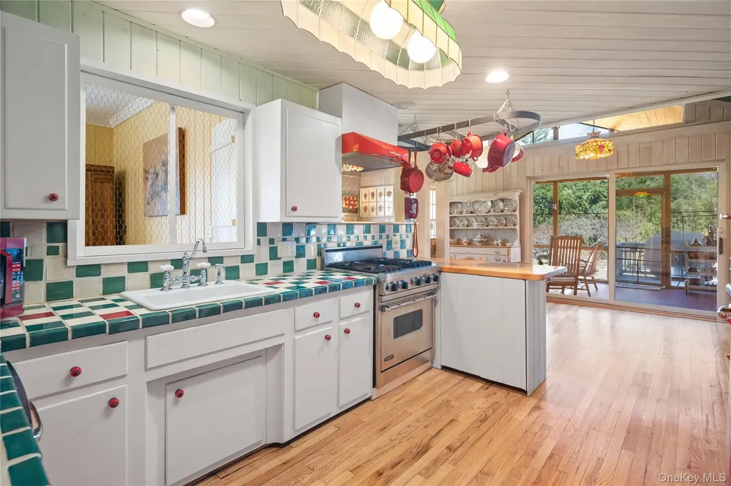 21 Kitchawan Drive Chappaqua NY 10514