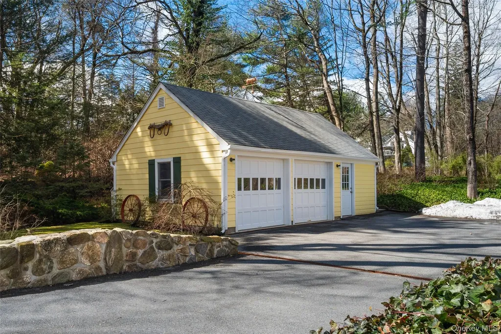 21 Kitchawan Drive Chappaqua NY 10514