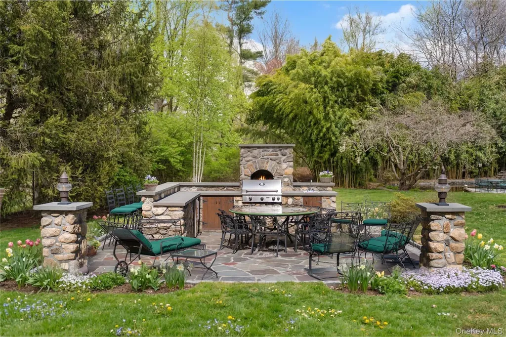 21 Kitchawan Drive Chappaqua NY 10514