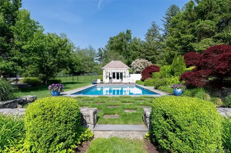17 Great Hill Farms Road Bedford NY 10506
