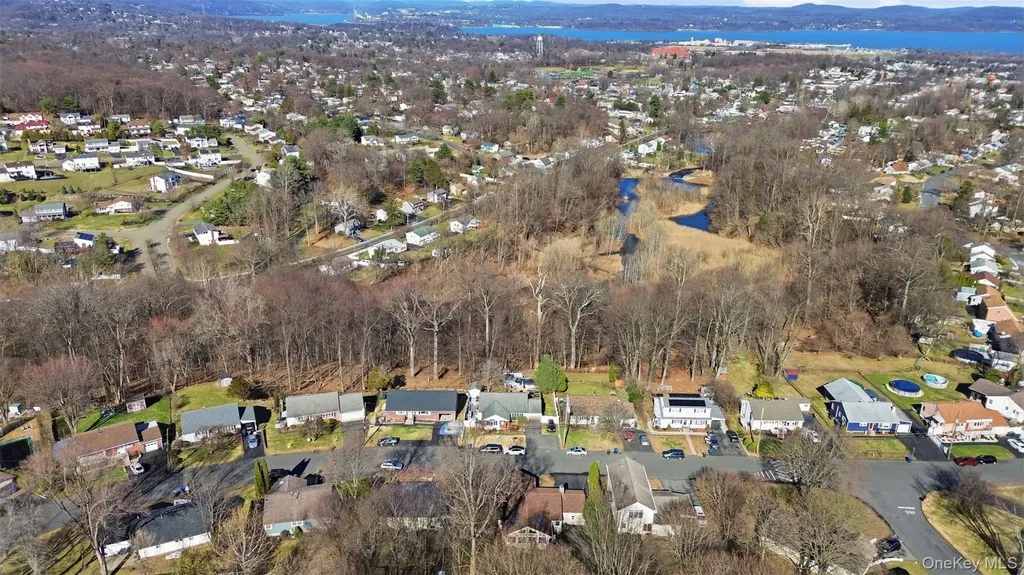 87 Capt Shankey Drive Garnerville NY 10923