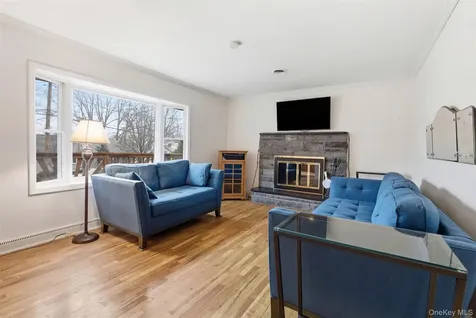 87 Capt Shankey Drive Garnerville NY 10923