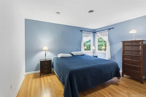 87 Capt Shankey Drive Garnerville NY 10923