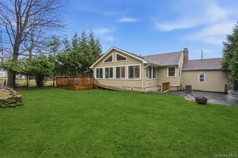 87 Capt Shankey Drive Garnerville NY 10923
