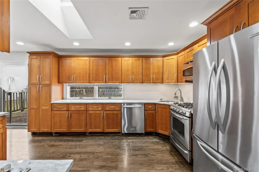 1 Darby Road Airmont NY 10952