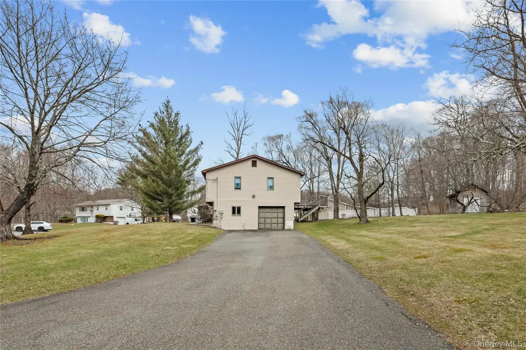 1 Darby Road Airmont NY 10952