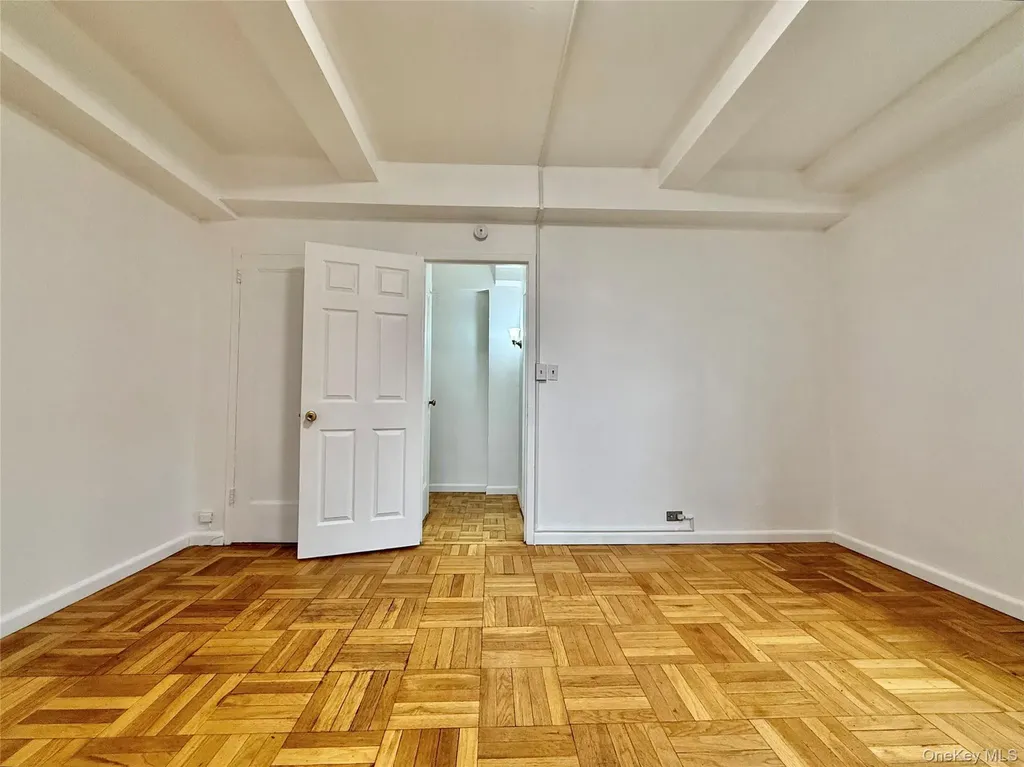 1735 Purdy Street Bronx NY 10462