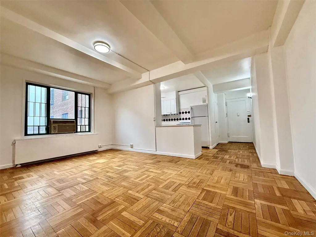 1735 Purdy Street Bronx NY 10462