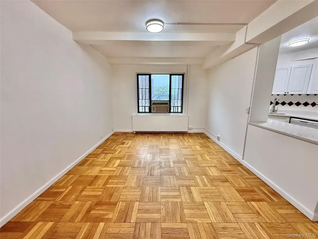 1735 Purdy Street Bronx NY 10462