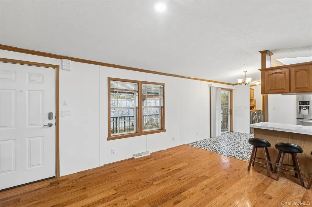 37 Hubbard Avenue #5 Riverhead NY 11901