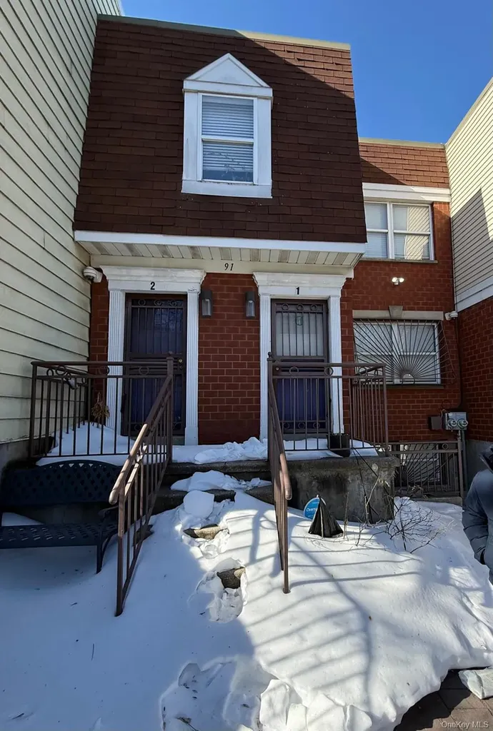 91 Stanhope Street Brooklyn NY 11221