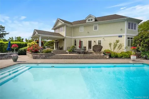 695 Sound Drive Greenport NY 11944