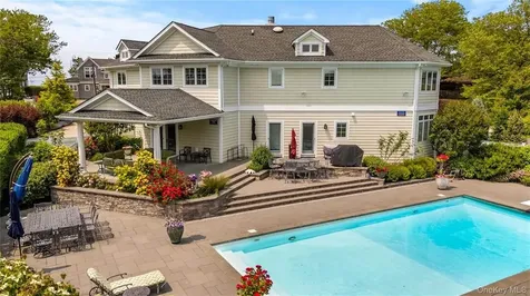 695 Sound Drive Greenport NY 11944
