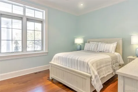 695 Sound Drive Greenport NY 11944