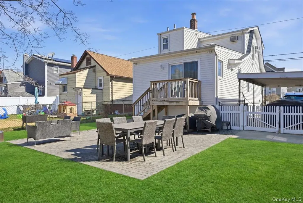 24 Catherine Avenue Franklin Square NY 11010