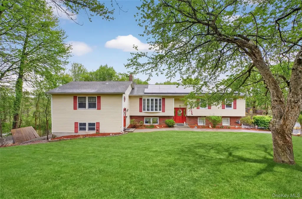 81 Brandy Lane Wappingers Falls NY 12590