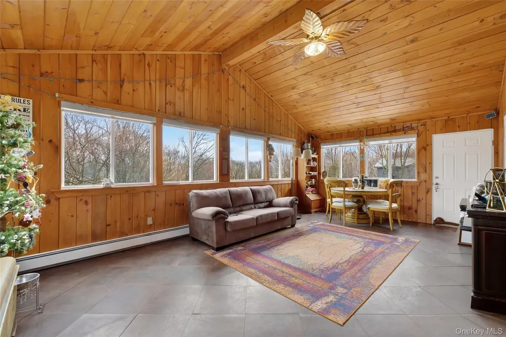 81 Brandy Lane Wappingers Falls NY 12590