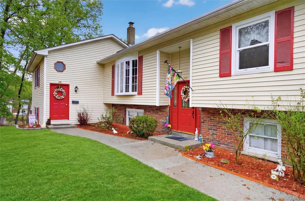 81 Brandy Lane Wappingers Falls NY 12590