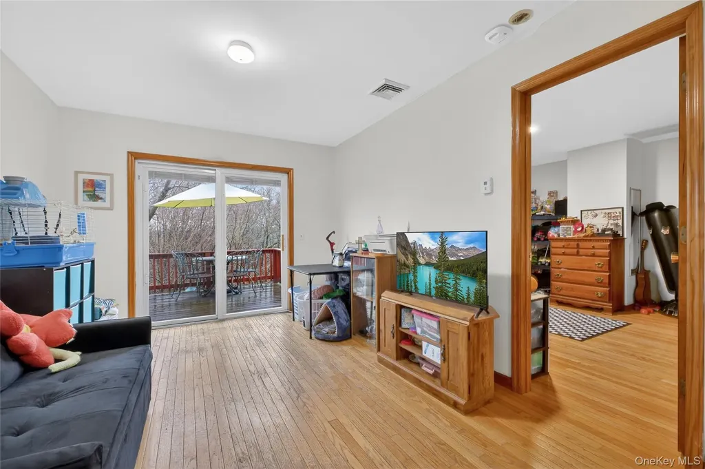 81 Brandy Lane Wappingers Falls NY 12590