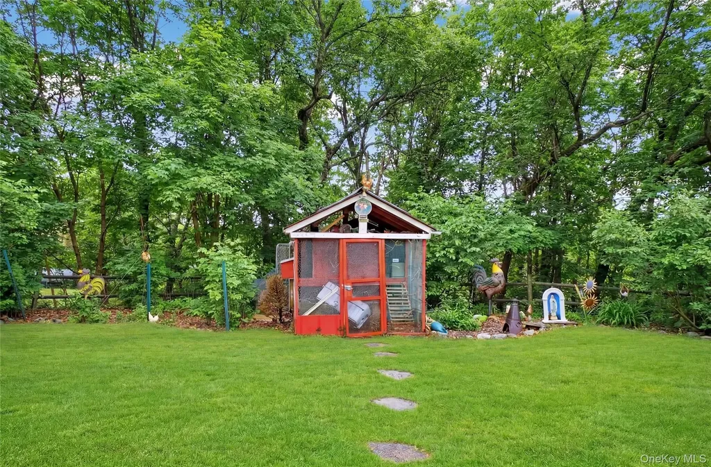 81 Brandy Lane Wappingers Falls NY 12590