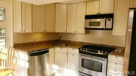 95 Rockland Road Sparkill NY 10976
