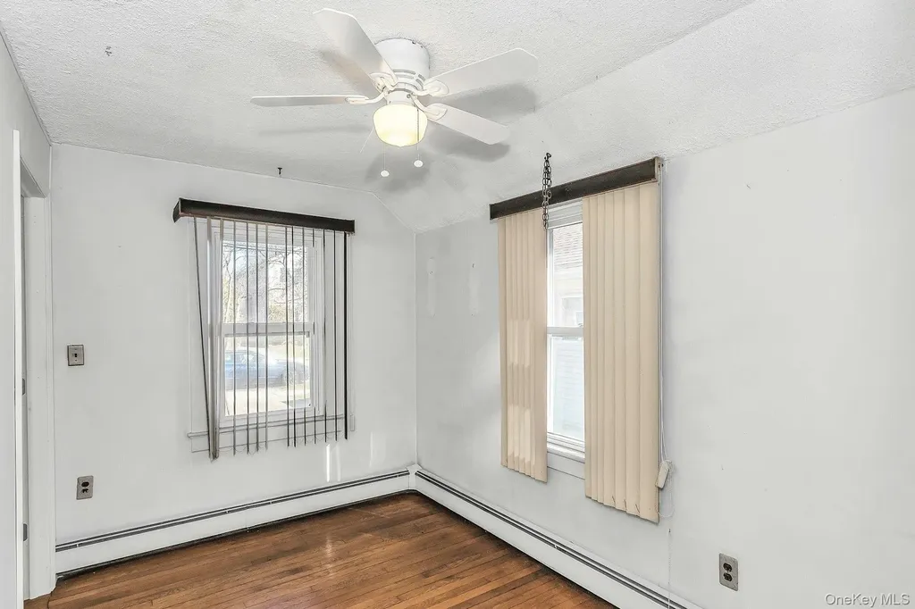 306 Park Avenue Freeport NY 11520