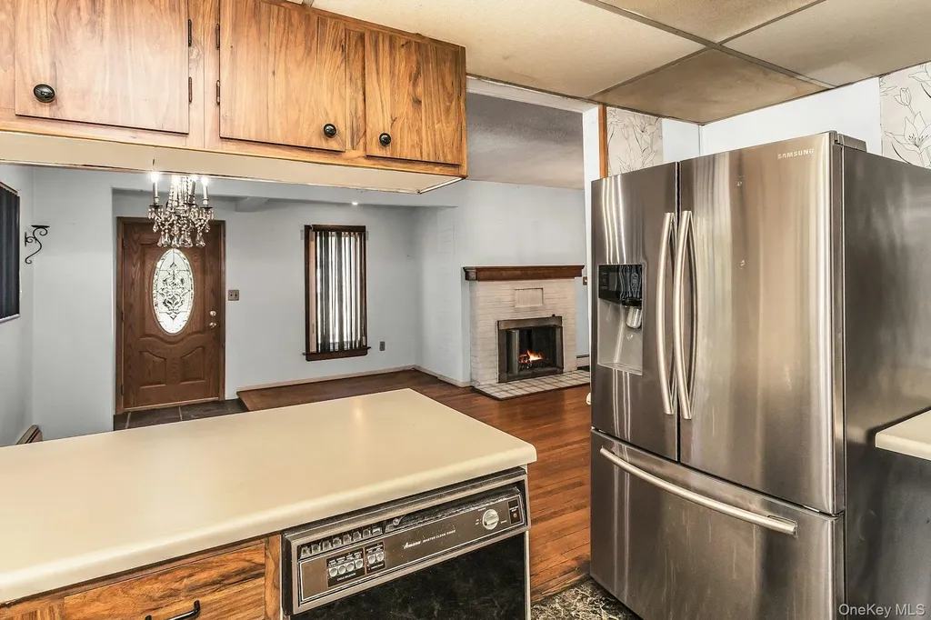 306 Park Avenue Freeport NY 11520