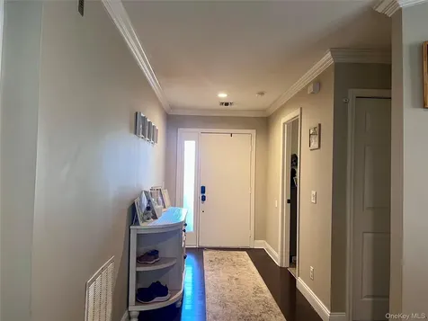 35 Vista Drive S Manorville NY 11949