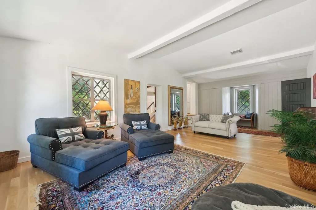 15 Lloyd Harbor Road Lloyd Harbor NY 11743