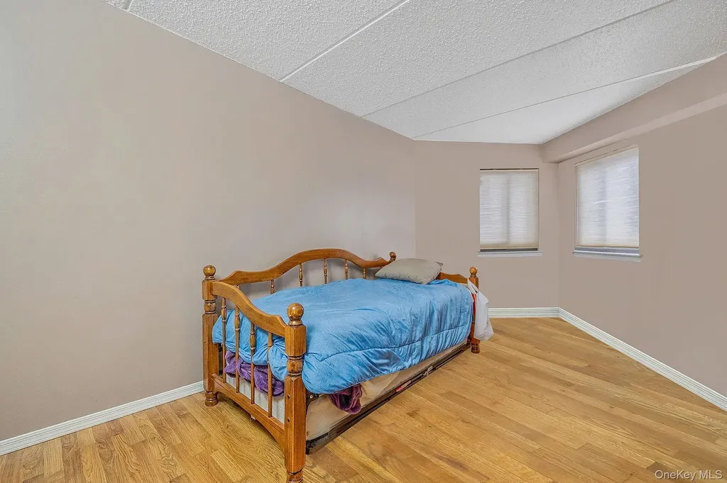 725 Miller Avenue Freeport NY 11520