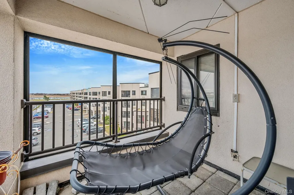 725 Miller Avenue Freeport NY 11520