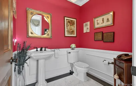 301 Berry Hill Road Oyster Bay Cove NY 11791